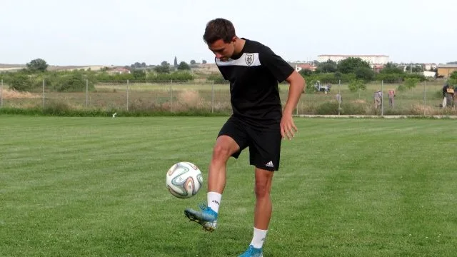İtalyanların "Yeni Ronaldo" olarak lanse ettiği Alpaslan Tahsin'le Galatasaray da ilgileniyor