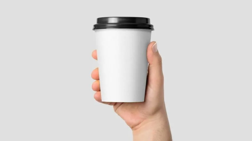 Karton bardakta 25 bin mikroplastik parçacığı var