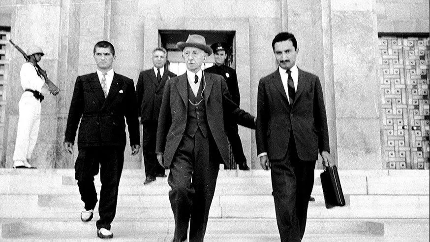 İsmet İnönü 47. ölüm yıl dönümünde anılıyor