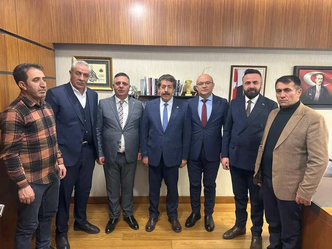 Ak Parti Karayazı ilçe Teşkilatı Ankara'da Önemli Ziyaretlerde Bulundu