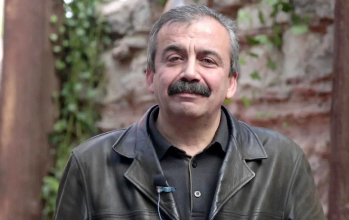 Armağan Çağlayan'dan Sırrı Süreyya Önder’e Yapılan Yorumlara Tepki: “Çatalca Müftüsü mü Olduk?”