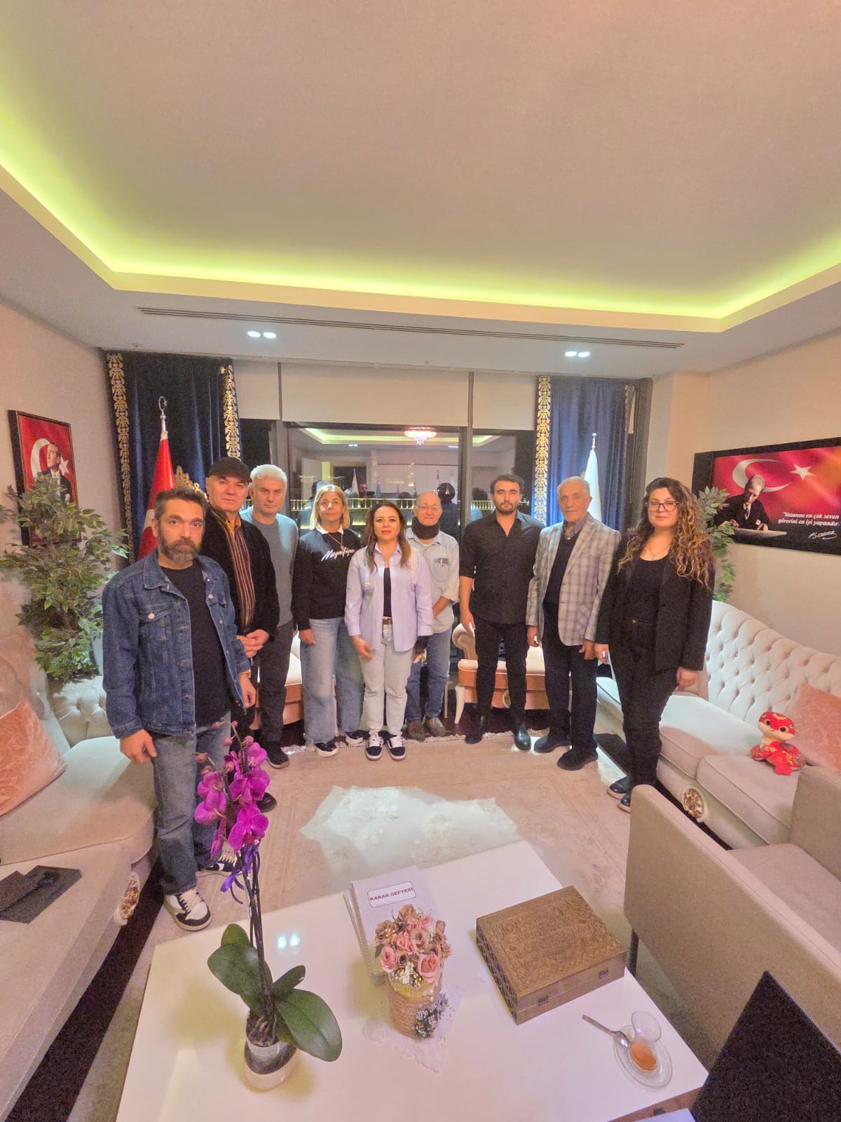 Sağlığa Zararlı Gıdalar ve Kanserojen Kıyafetler: Görünmeyen Tehdit!