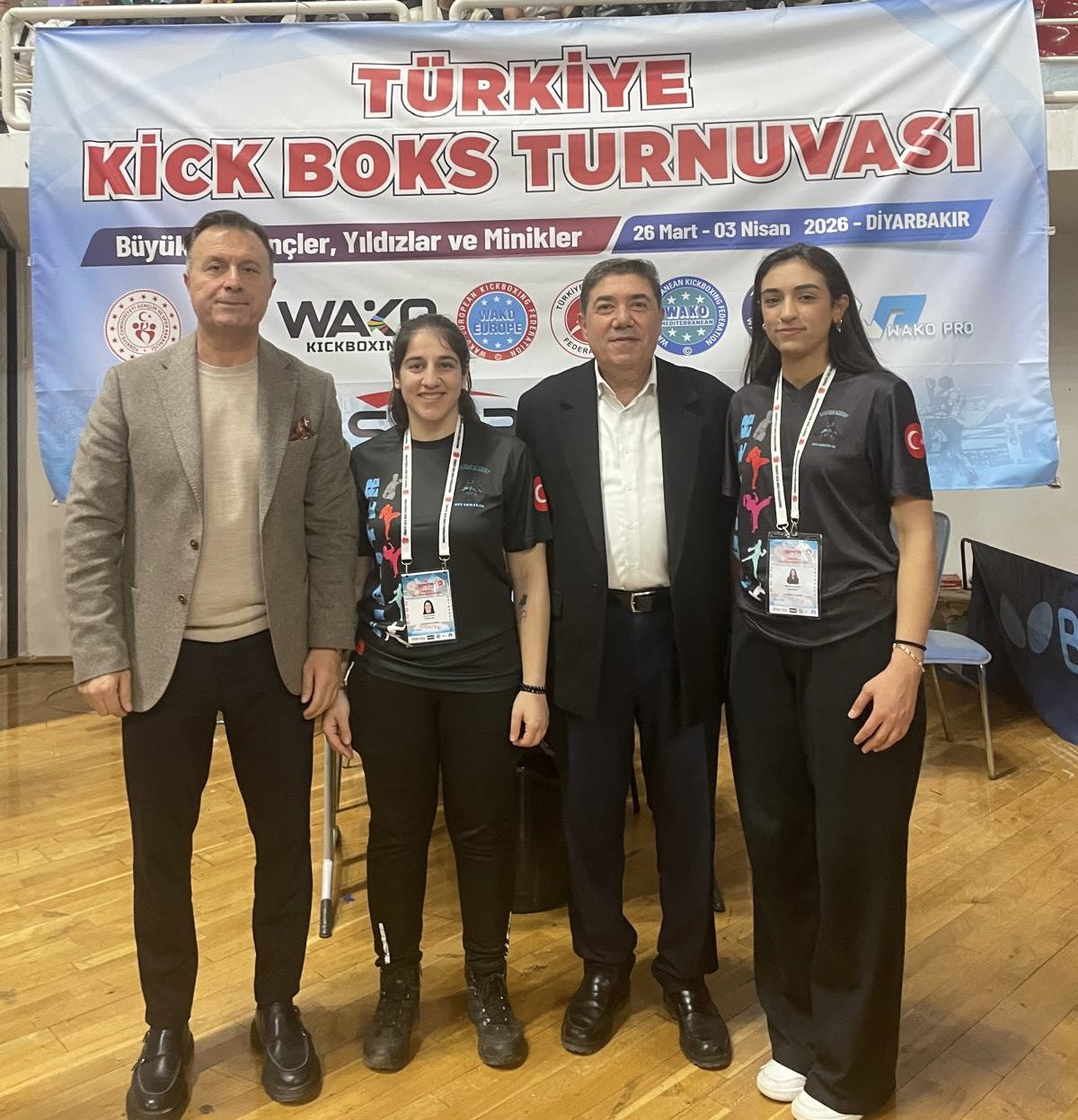 KİCK BOKS'TA DİCLE ÜNİVERSİTESİ'NE BÜYÜK GURUR  TÜRKİYE ŞAMPİYONU OLDU 