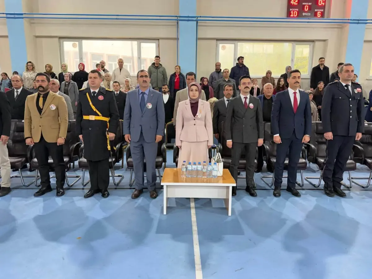Taşlıçay İlçesinde 29 Ekim Cumhuriyet Bayramı coşkuyla kutlandı
