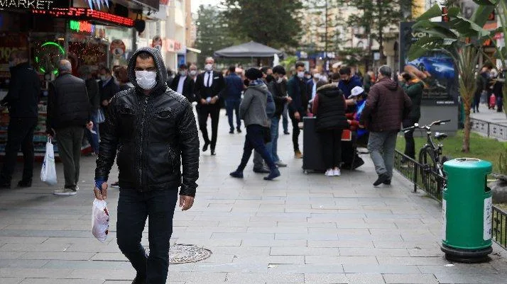 Vaka sayısı 2 kat artan o kentte kurallara uyulmuyor