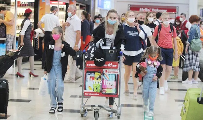 Rusya'ya açılan uçuşlar sonrasında ikinci terminal açıldı.