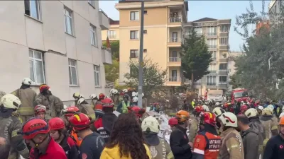 Maltepe'de çöken binada arama kurtarma sona erdi: 5 kişi hayatını kaybetti