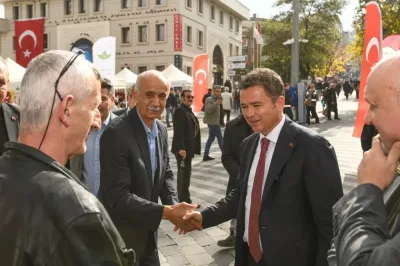Cumhuriyet’in ışığında kadın emeği Osmangazi’de buluştu